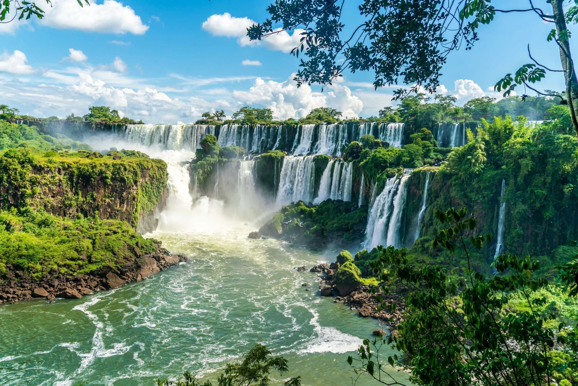 iguazú _ En apoyo a Guardaparques Denunciados  cerraran el área de Cataratas el DÍA 27 DE SEPTIEMBRE